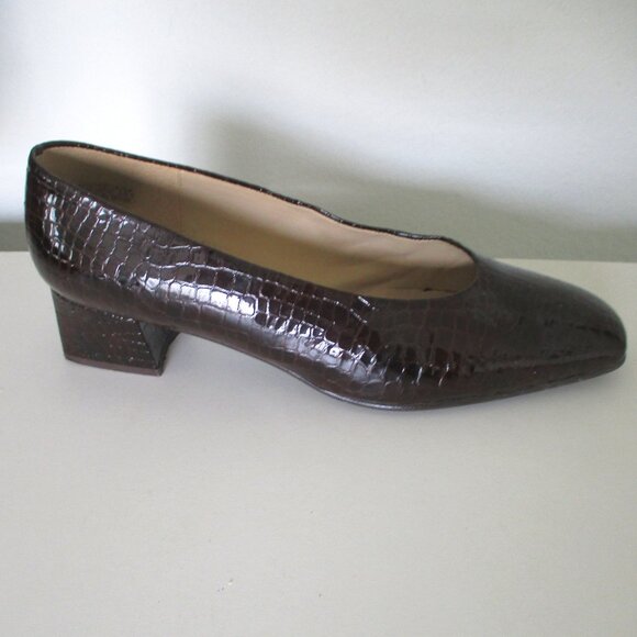 Etienne Aigner Womens Brown Snake Patent Leather Loafer w/1.5" Block Heel - 8M - Picture 1 of 9
